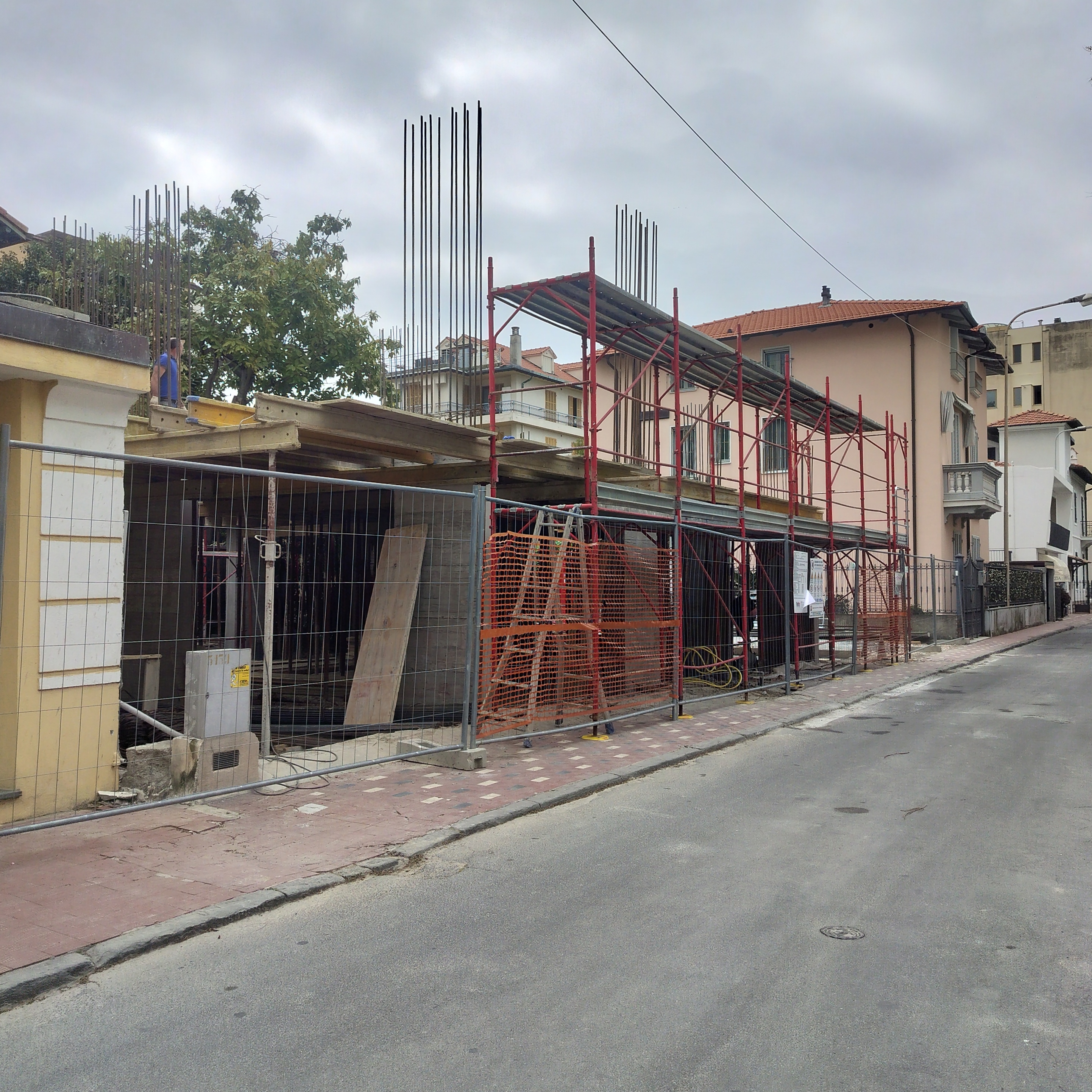 Progetto di edificio residenziale - Bordighera (IM) - 2025\2026 - in costruzione